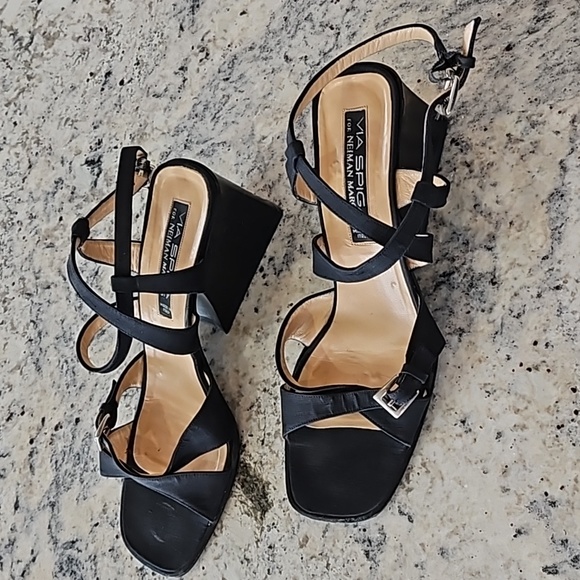 VIA SPIGA for NEIMAN MARCUS heels - Picture 2 of 7